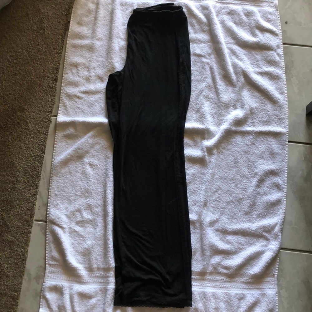 VS black sleep pants
